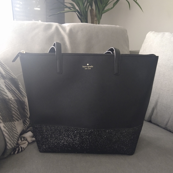 kate spade Handbags - Kate Spade Penny Greta Court Tote